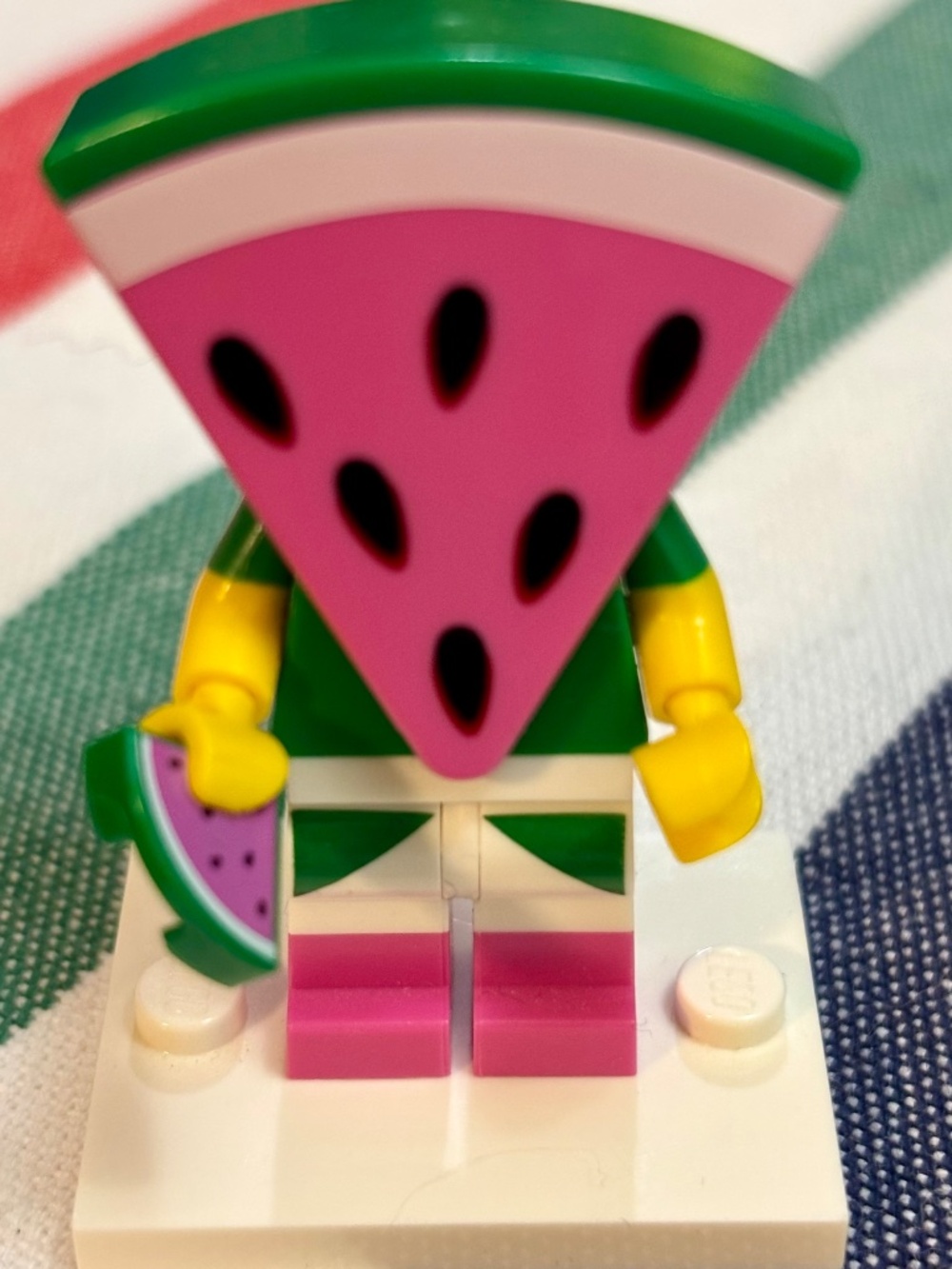 LEGO Movie 2 "Watermelon Dude" coltlm2-8. With stand & accessories.